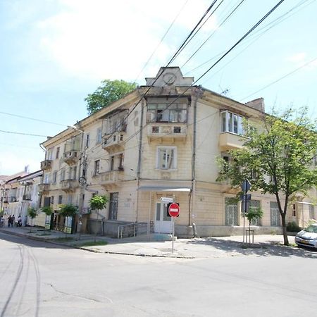 Central Park Apartment Chisinau Eksteriør bilde