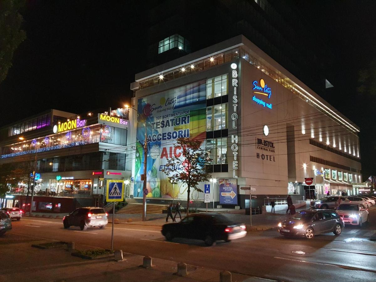 Central Park Apartment Chisinau Eksteriør bilde